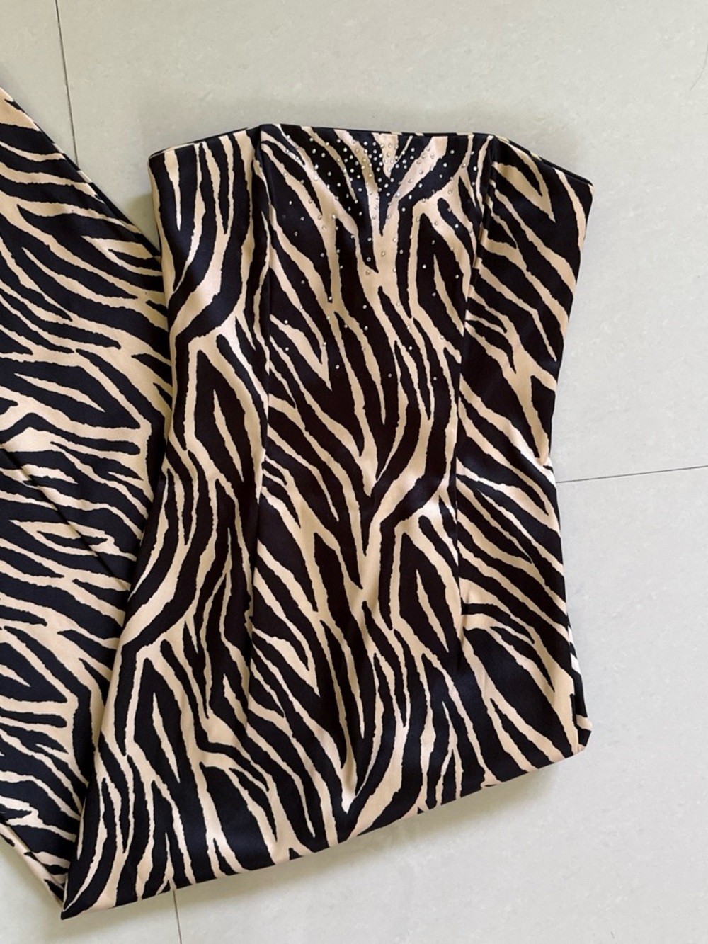Jessica McClintock for Gunne Sax Strapless Zebra-Print Dress in Black and Cream
